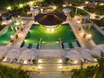 o Hotel