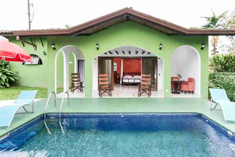 o VILLA ARENAL