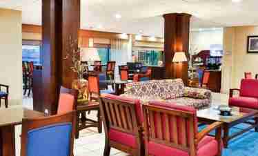 o holiday inn express ato
