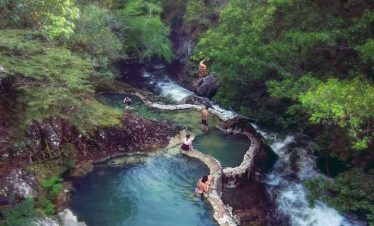 Guachipelín Adventure Combo Incl. Lunch & Hot Springs