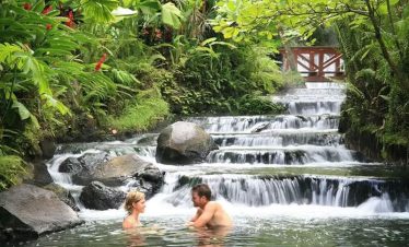 Arenal Volcano One Day + Hotsprings from Guanacaste